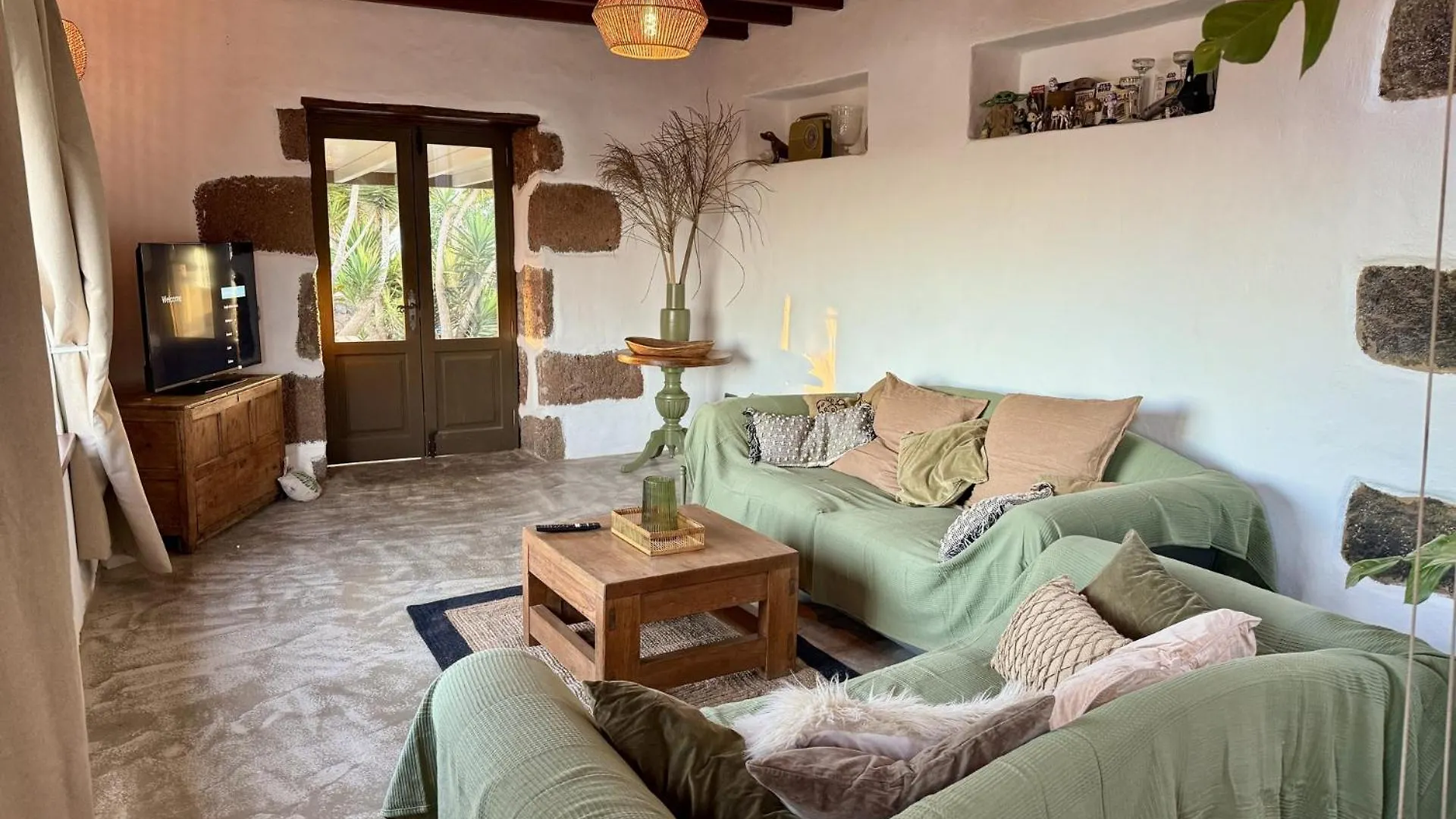 Finca Botanica Tao - 5 Bedroom Villa With Pool And Hot Tub Spain