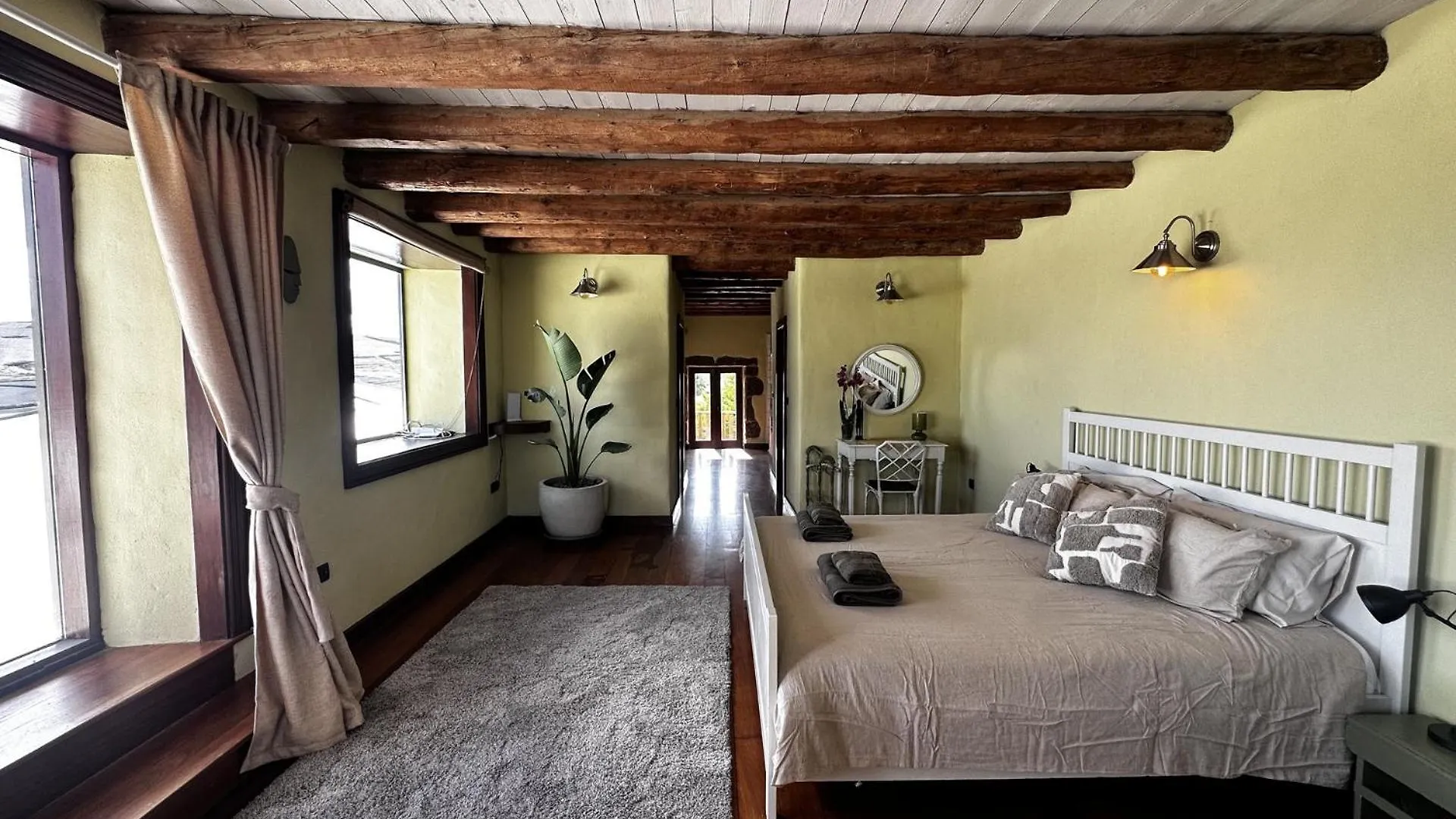 Finca Botanica Tao - 5 Bedroom Villa With Pool And Hot Tub Spain